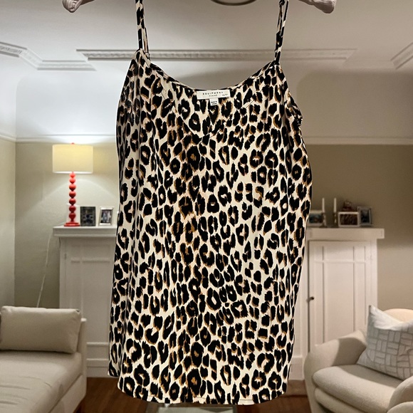 NWOT Equipment Layla Silk Cami Tank - Picture 5 of 8